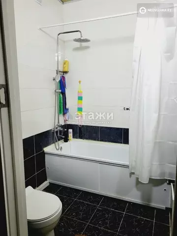 3-комнатная квартира, этаж 2 из 18, 81 м²