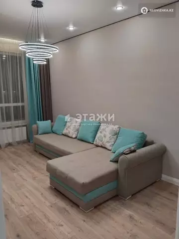 2-комнатная квартира, этаж 3 из 16, 63 м²