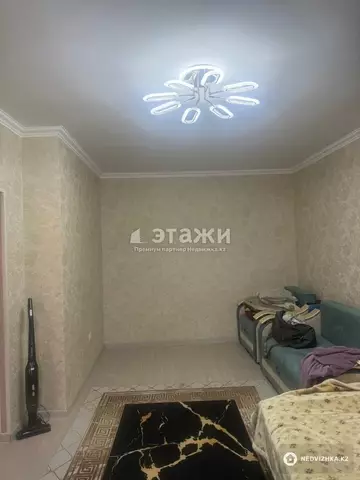 1-комнатная квартира, этаж 2 из 9, 43 м²