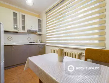 45 м², 1-комнатная квартира, этаж 1 из 4, 45 м², посуточно, изображение - 10