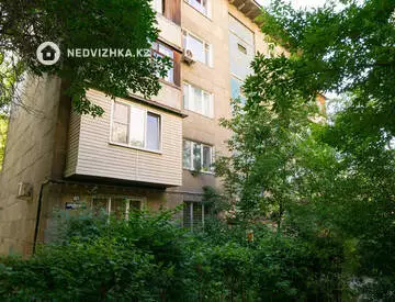 45 м², 1-комнатная квартира, этаж 1 из 4, 45 м², посуточно, изображение - 17