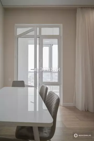 2-комнатная квартира, этаж 16 из 16, 70 м², на длительный срок