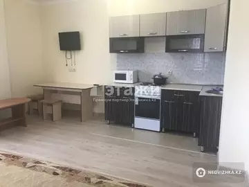 3-комнатная квартира, этаж 3 из 9, 62 м²