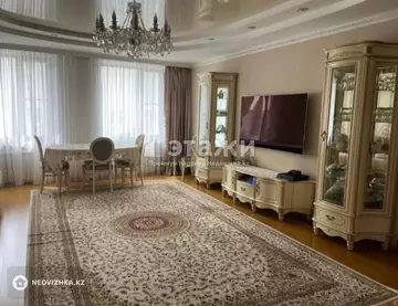 4-комнатная квартира, этаж 9 из 9, 146 м²