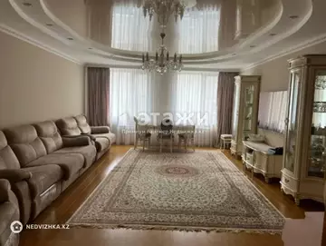 4-комнатная квартира, этаж 9 из 9, 146 м²