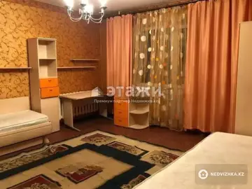 4-комнатная квартира, этаж 2 из 10, 111 м²