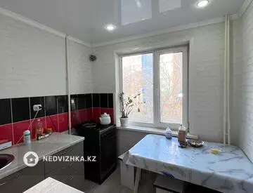 1-комнатная квартира, этаж 3 из 5, 31 м²