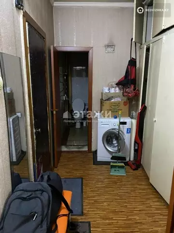 1-комнатная квартира, этаж 2 из 9, 39 м²