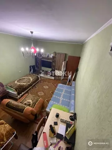 1-комнатная квартира, этаж 2 из 9, 39 м²