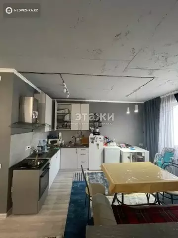 2-комнатная квартира, этаж 1 из 10, 51 м²