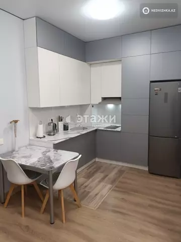 2-комнатная квартира, этаж 3 из 12, 39 м²