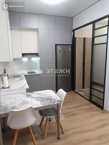 2-комнатная квартира, этаж 3 из 12, 39 м²