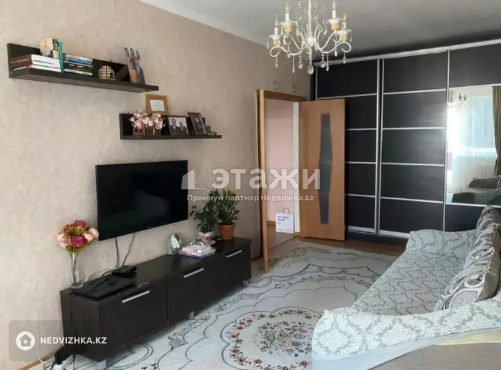 42 м², 1-комнатная квартира, этаж 13 из 13, 42 м², изображение - 1