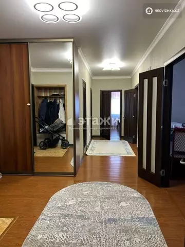 3-комнатная квартира, этаж 13 из 17, 107 м²