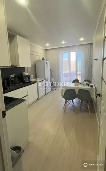 1-комнатная квартира, этаж 10 из 12, 39 м²