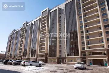 1-комнатная квартира, этаж 13 из 14, 38 м²