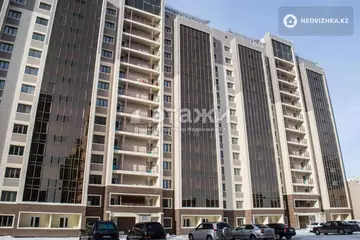 1-комнатная квартира, этаж 13 из 14, 38 м²