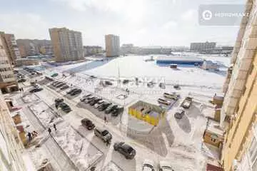 2-комнатная квартира, этаж 1 из 10, 50 м²