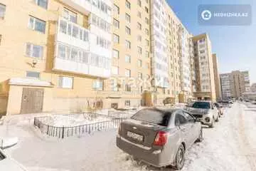 2-комнатная квартира, этаж 1 из 10, 50 м²