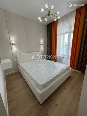 2-комнатная квартира, этаж 8 из 12, 40 м²