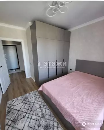 2-комнатная квартира, этаж 6 из 9, 42 м²