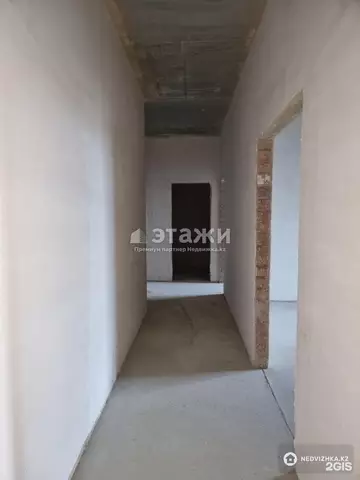2-комнатная квартира, этаж 9 из 12, 58 м²