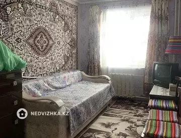 2-комнатная квартира, этаж 3 из 5, 58 м²