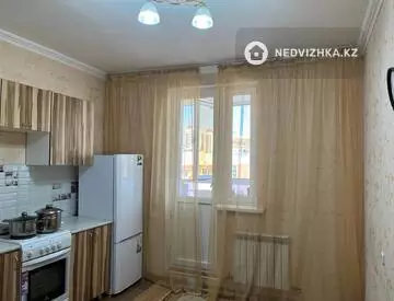 1-комнатная квартира, этаж 10 из 14, 44 м²