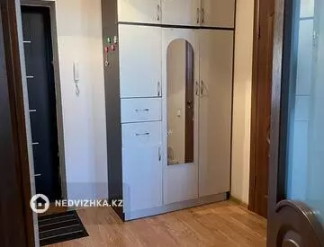 1-комнатная квартира, этаж 10 из 14, 44 м²