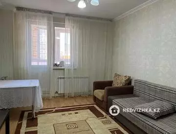 1-комнатная квартира, этаж 10 из 14, 44 м²