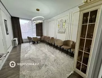 114.5 м², 4-комнатная квартира, этаж 2021 из 3, 114 м², изображение - 0