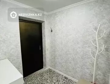 4-комнатная квартира, этаж 2 из 3, 86 м²