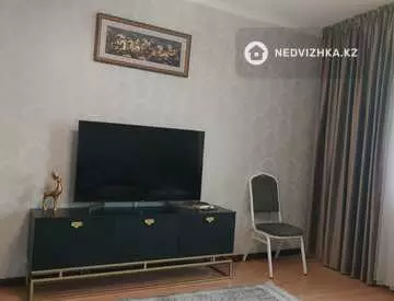13-комнатная квартира, этаж 6 из 9, 71 м²