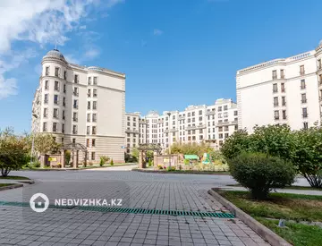 3-комнатная квартира, этаж 1 из 7, 109 м²