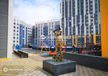 3-комнатная квартира, этаж 13 из 22, 80 м²