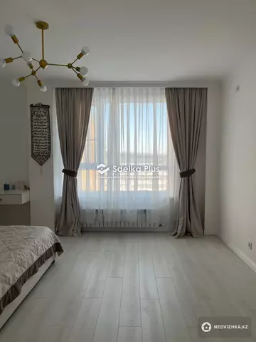 3-комнатная квартира, этаж 8 из 9, 100 м²