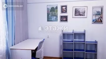 2-комнатная квартира, этаж 4 из 5, 68 м²