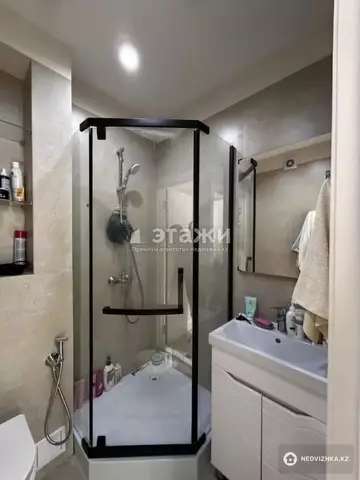 2-комнатная квартира, этаж 13 из 17, 56 м²