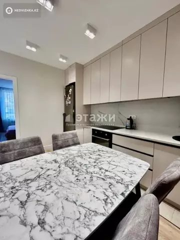 56 м², 2-комнатная квартира, этаж 13 из 17, 56 м², изображение - 4