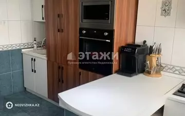 3-комнатная квартира, этаж 5 из 5, 81 м²