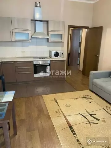 2-комнатная квартира, этаж 6 из 17, 58 м²