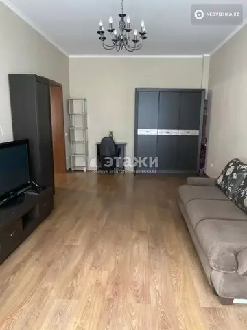 2-комнатная квартира, этаж 6 из 17, 58 м²