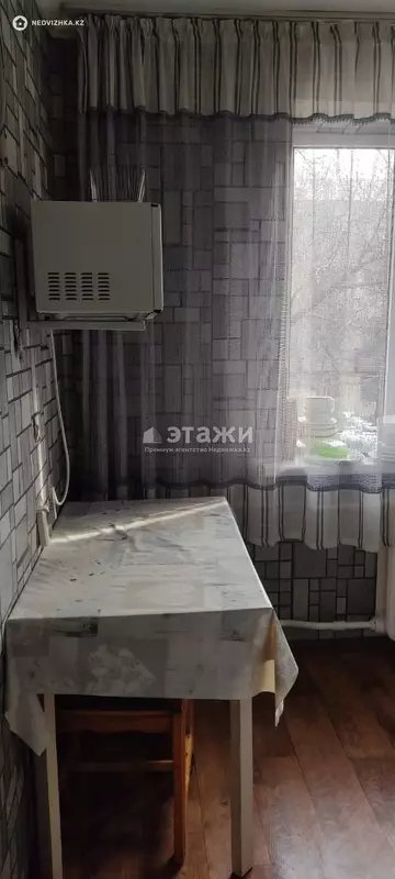 2-комнатная квартира, этаж 3 из 4, 41 м²