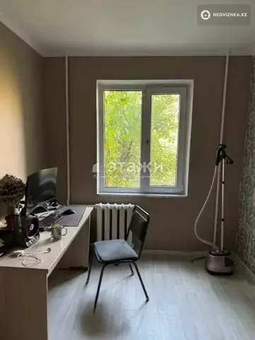 3-комнатная квартира, этаж 2 из 9, 60 м²