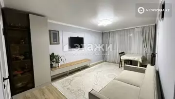 2-комнатная квартира, этаж 4 из 4, 42 м²