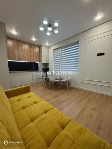 2-комнатная квартира, этаж 2 из 12, 34 м²