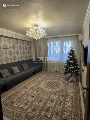 3-комнатная квартира, этаж 4 из 5, 71 м²