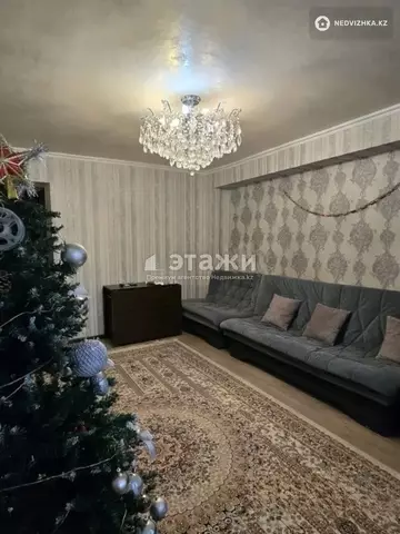 3-комнатная квартира, этаж 4 из 5, 71 м²