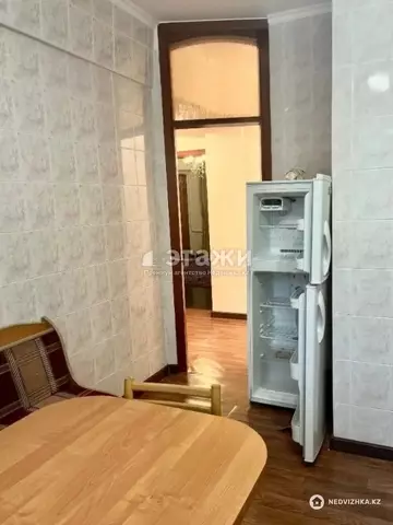 52 м², 2-комнатная квартира, этаж 2 из 5, 52 м², на длительный срок, изображение - 5