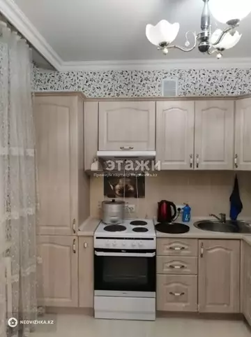 1-комнатная квартира, этаж 2 из 9, 42 м²